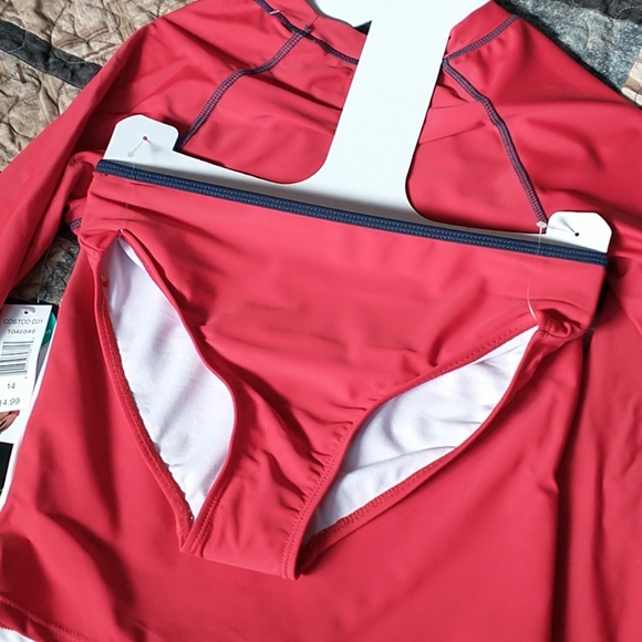 FILA Girls size 14 2-piece swim suit NWT - Picture 3 of 3